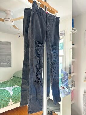 2010s Hot Topic Black Fishnet Skinny Jeans - Size 11